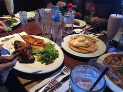 -Pancakes on the rocks(Darling Harbour)