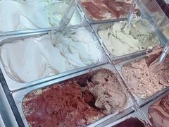 -VENCHI 闻绮(上海佛罗伦萨小镇店)