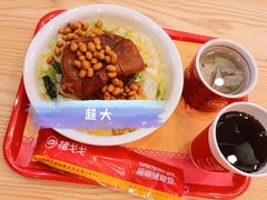 -猪戈戈超级猪脚饭(佳兆业店)