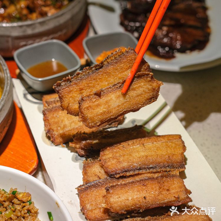 老头儿油爆虾🦐一道菜火了30年