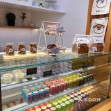 龙湖天街新开了家秋田主题的面包店，可可爱爱