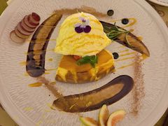 -Mark&Mars Restaurant