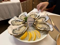 -斯普汇生蚝牛排馆(中骏世界城店)