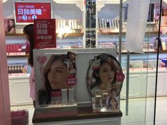 门面-4iNLOOK美瞳店(龙之梦购物中心虹口店)