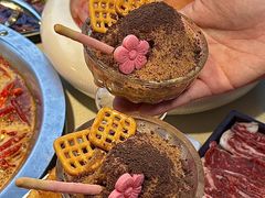 -茅草房·河畔园林火锅