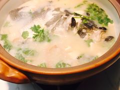 -姜君·千岛湖鱼头馆(浦东大道店)