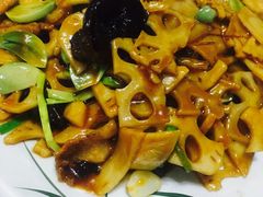 -鲁西南老厨子·特色鲁菜(经一纬五店)