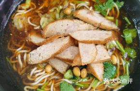 Secret-Recipe Meat Roll Noodles