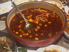-巴特餐饮6加1音乐餐吧·新疆菜