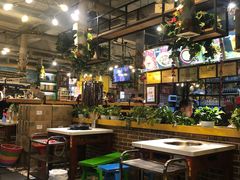 大堂-钢管厂歆瑞源油卤串串香(春熙路太古里店)
