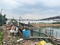 -辉记虾塘海鲜农庄