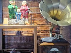 -良友书坊(安徽路店)