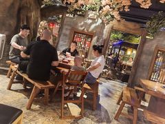 -城墙拐拐火锅(三峡广场黑金冠店)