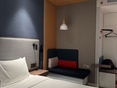 -珠海拱北口岸智选假日酒店