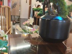 -荷塘秋月·本帮江浙菜(国权路店)