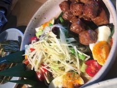 青木瓜牛牛沙拉-生如夏花泰式火锅(西村黑金店)
