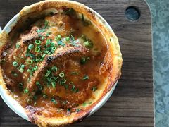 -ROAST coffee & eatery