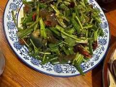 -六禾熏酱小酒馆·东北菜(海甸岛店)