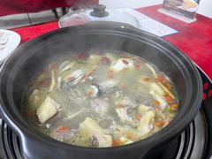 -花苑美食横琴生蚝火锅(拱北粤华路店)