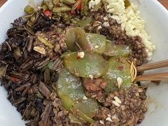 莴笋炒肉干拌面-虎子面粉馆(五一东村店)