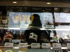 面包甜点陈列柜-红跑车HPCBAKERY(汉商店)