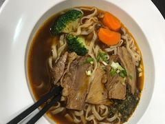 -康师傅私房牛肉面(申虹店)