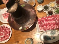 -额尔敦传统涮火锅·烧烤(鑫源山庄店)