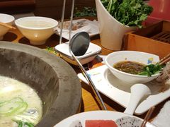 -咕嘟草帽鱼·牛奶一样的鲜鱼汤(天鹅湖万达广场店)