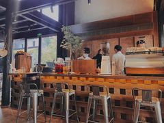 大堂-Metal hands·铁手咖啡