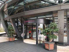 -上海滴水湖皇冠假日酒店