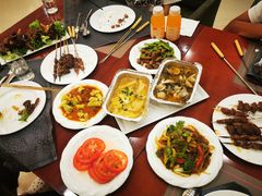 -元一希尔顿酒店·鲜切牛肉火锅禅自助餐厅