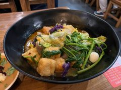 -万记麻辣烫国展总店