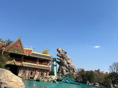 -七彩云南欢乐世界