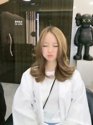 -AYO SALON