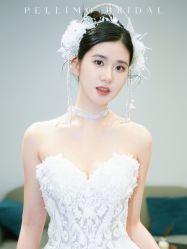 -派丽莫Pellimo原创设计婚纱品牌