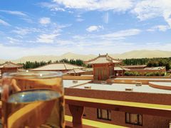 -敦煌山庄摘星阁