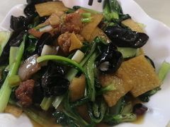 -瑜瑜饭馆