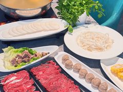 -匠心牛公馆·潮汕牛肉海鲜火锅(索菲特店)