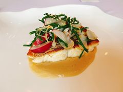 煎红鲷鱼配百合小红萝卜沙拉佐白芝麻醋汁-Jean Georges