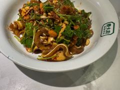 -费大厨辣椒炒肉(高铁吾悦广场店)