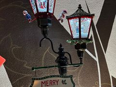 -Mark&Mars Restaurant