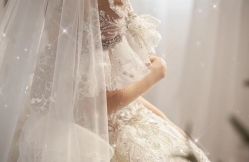 -LOVINA洛维娜婚纱礼服