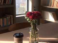 -西安大雁塔科技大学地铁站亚朵酒店