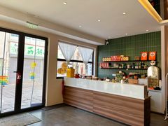 -何适山庄·团餐住宿(水长城P2停车场店)