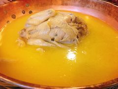 -鲜入围煮花胶鸡海鲜火锅