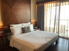 -三亚湾海居铂尔曼度假酒店