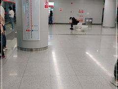 -新百广场(地铁站)