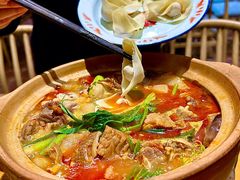 -郭婆婆疯子鸡·土货江湖菜馆
