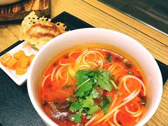 老成都牛肉米线-莲·中餐厅(成都首座万豪酒店)