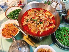 -昱龙大盆牛蛙馆(三兴街总店)